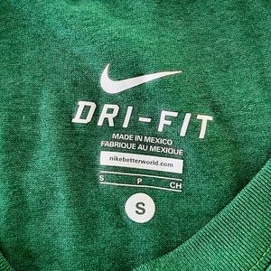 Nike-Men’s Dri-Fit Legend Fitness T shirt in Green Size Small